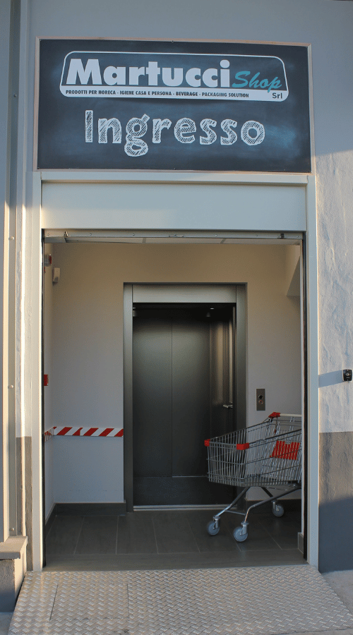 centro commerciale brindisi